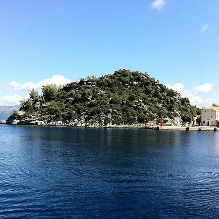 Maison d'hôtes & Lucija 3*