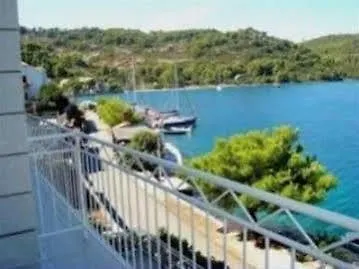 & Lucija Maison d'hôtes Polače