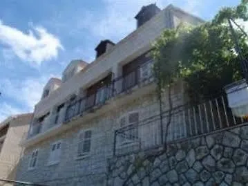& Lucija Guest house